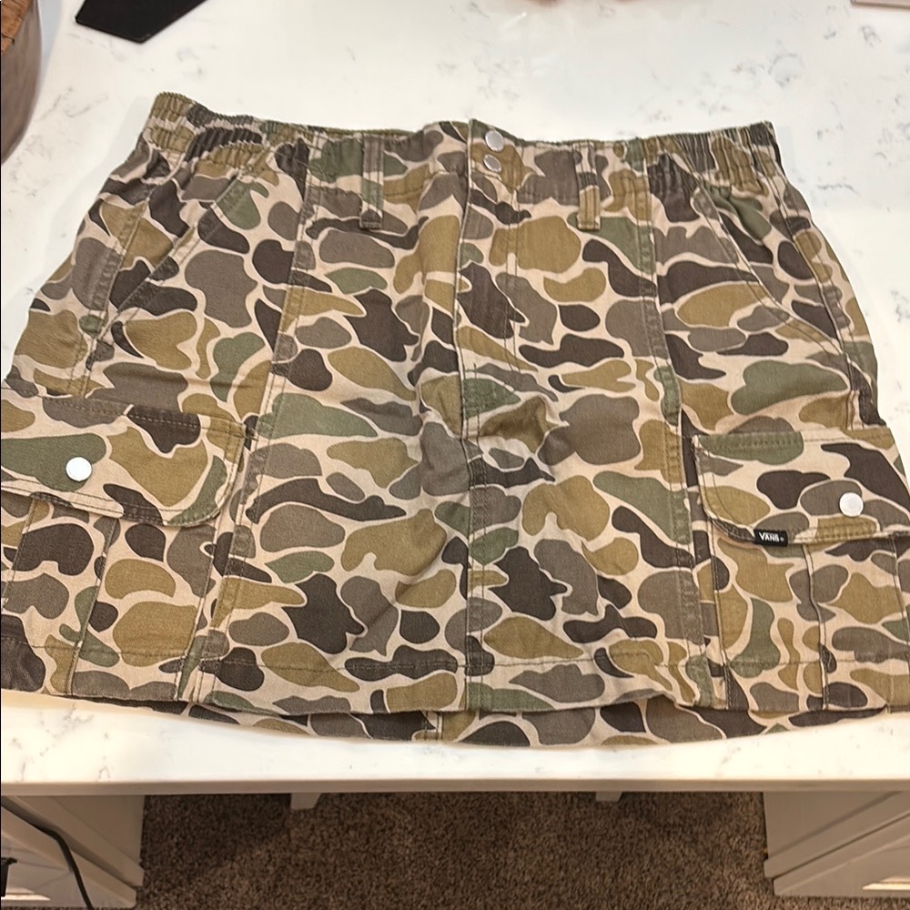 Vans Green and Brown Camo Skirt